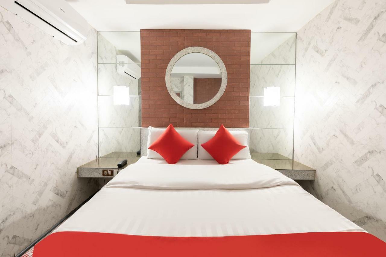 Oyo 191 Paradise Apartelle Hotel Manila Exterior foto