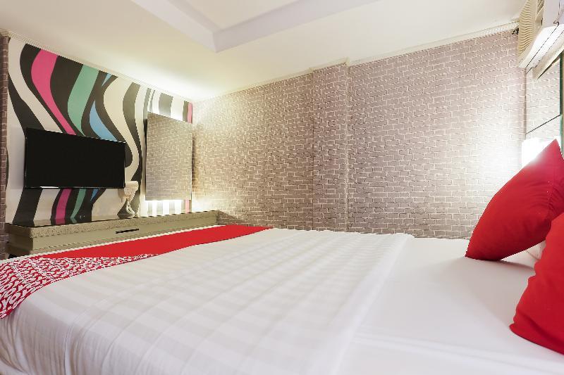 Oyo 191 Paradise Apartelle Hotel Manila Exterior foto